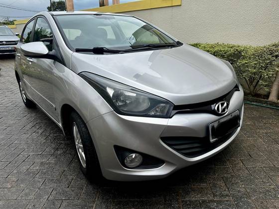 HYUNDAI HB20 1.6 COMFORT PLUS 16V FLEX 4P AUTOMÁTICO
